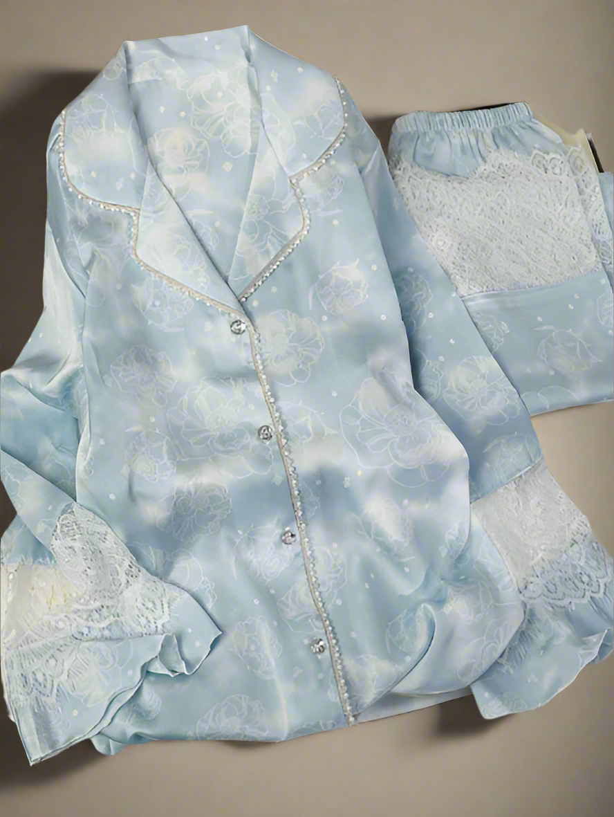 Nina - French Lace Ice Silk Long-sleeved Pajamas Set